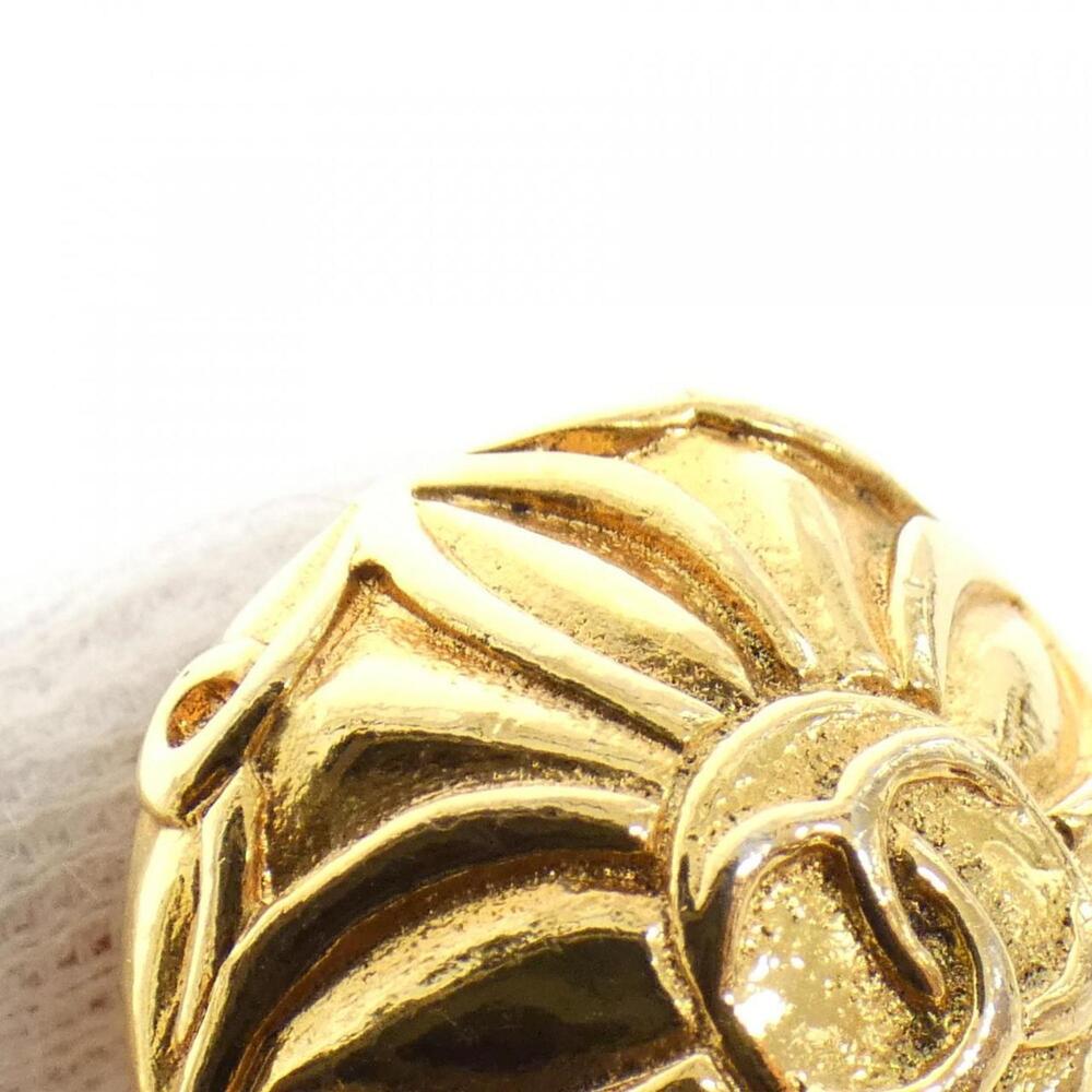 CHANEL Authentic Gold Earrings - Picture 5 of 8